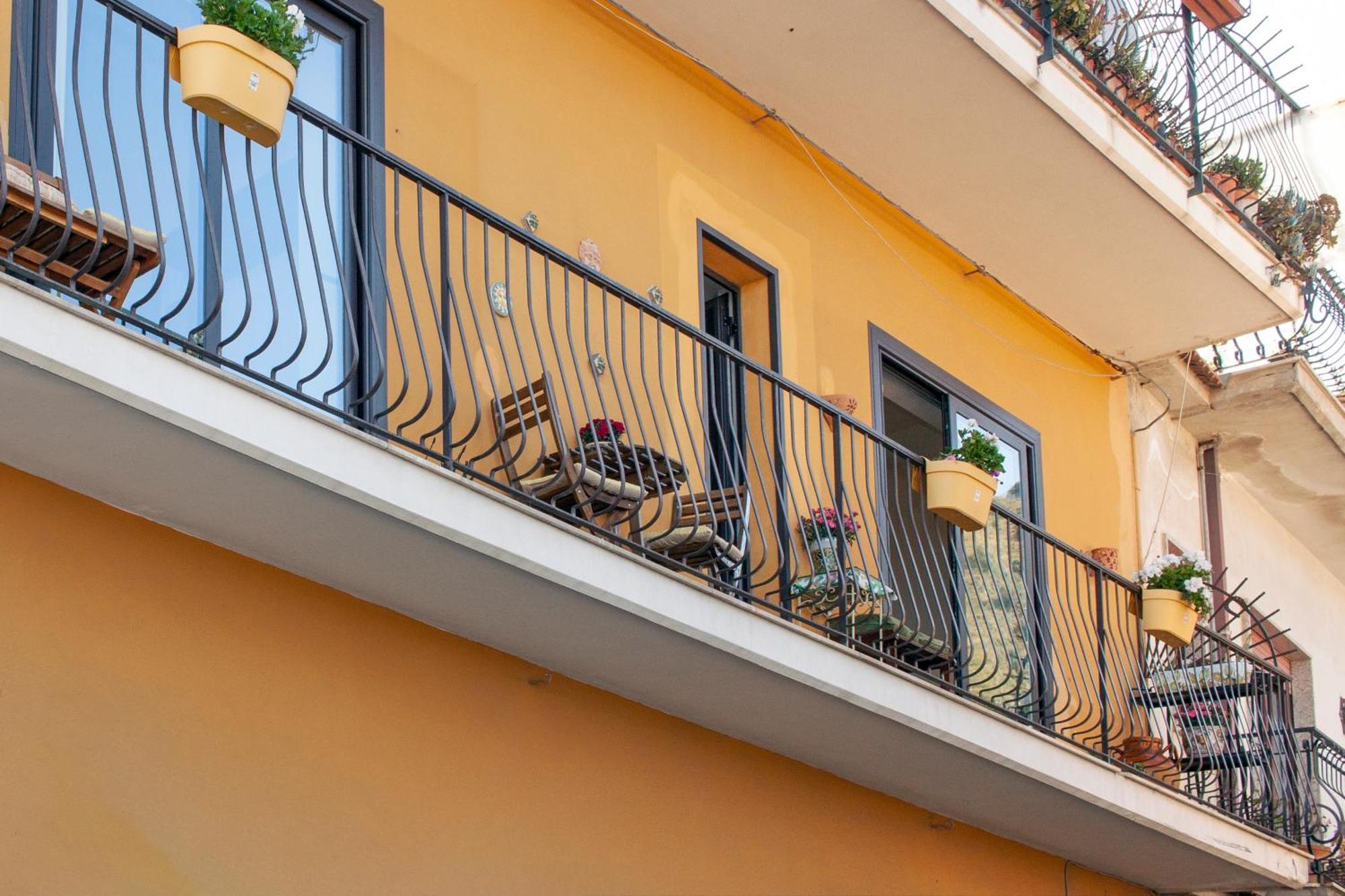 La Casa Gialla Taormine Extérieur photo